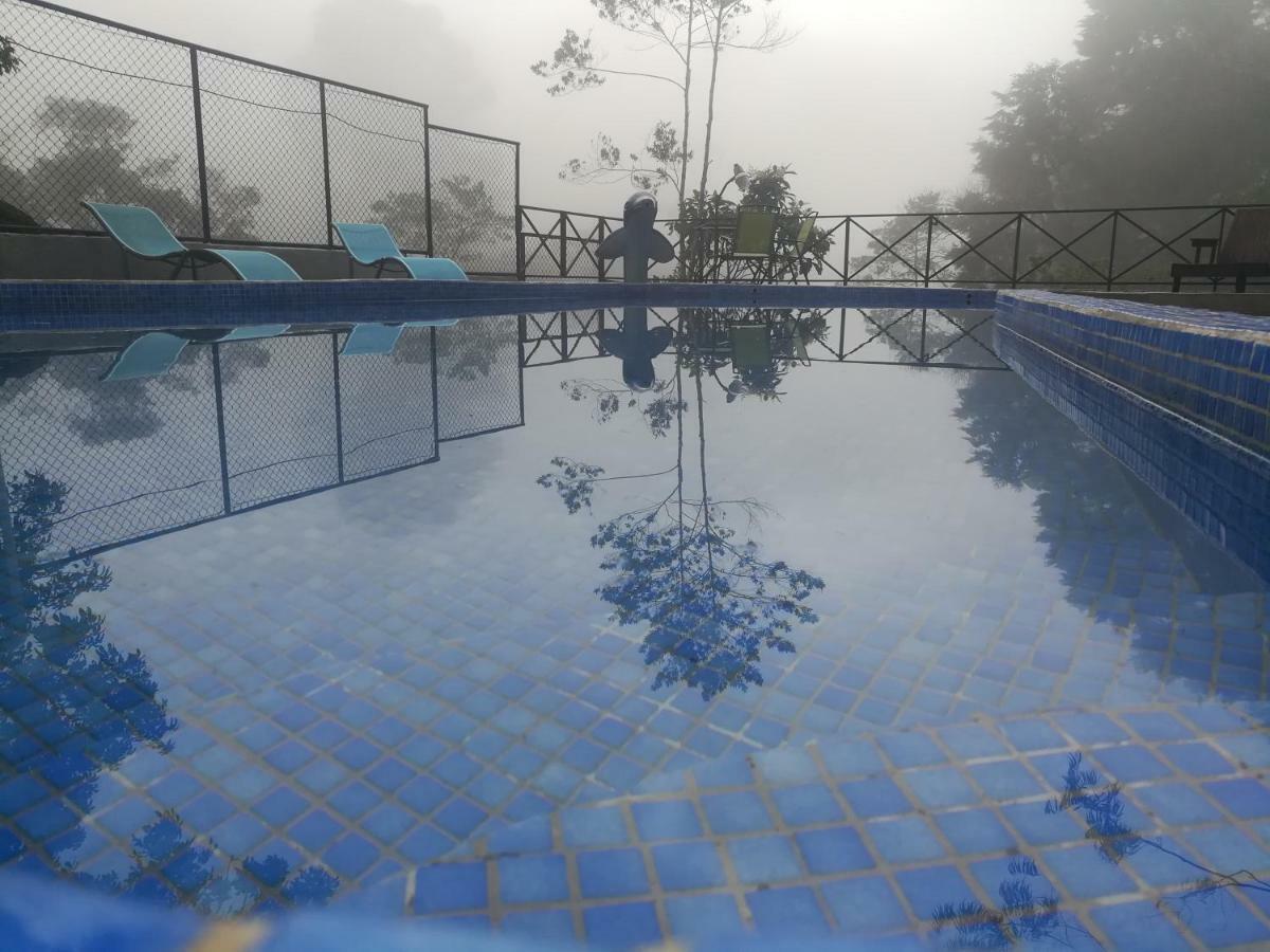 Quinta Los Volcanes Turrialba Eksteriør billede